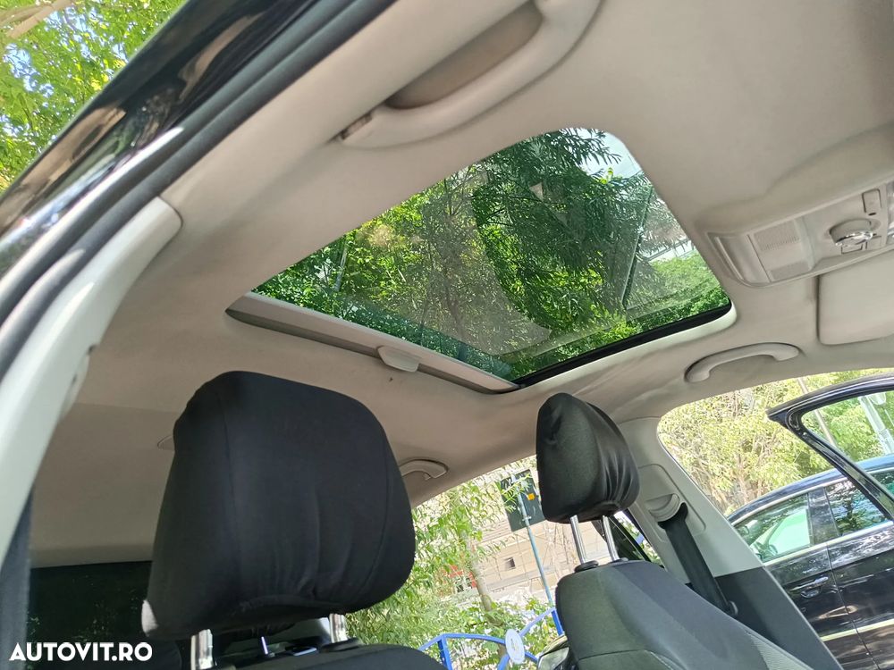 Skoda Octavia 1.6 TDI DSG Style - 16