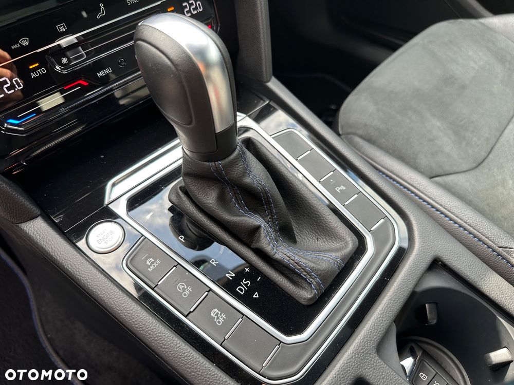 Volkswagen Arteon 2.0 TSI 4Motion R DSG - 23