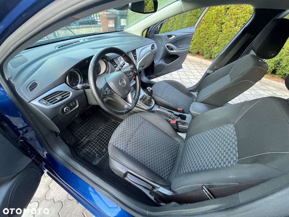 Opel Astra - 26