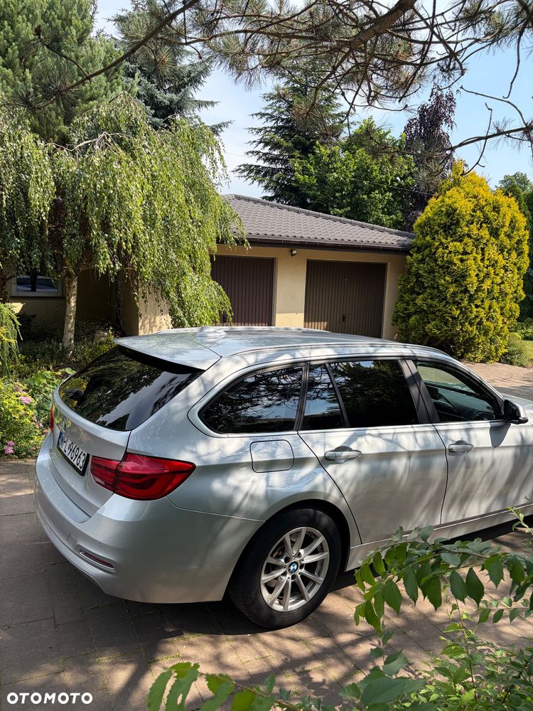 BMW Seria 3 320d - 3