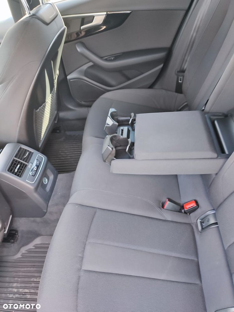 Audi A4 Allroad 2.0 TDI Quattro S tronic - 18