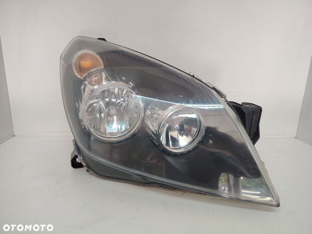 OPEL ASTRA H III 3 24451033 1EG270370 LAMPA PRZÓD PRZEDNIA PRAWA  EUROPA - 1