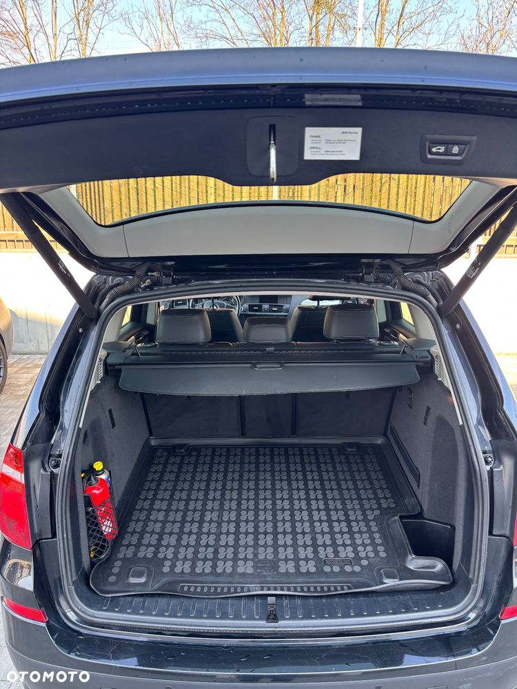 BMW X3 xDrive20d - 14