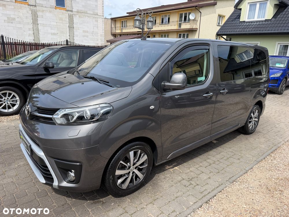Toyota Proace Verso 2.0 D4-D Medium VIP - 24