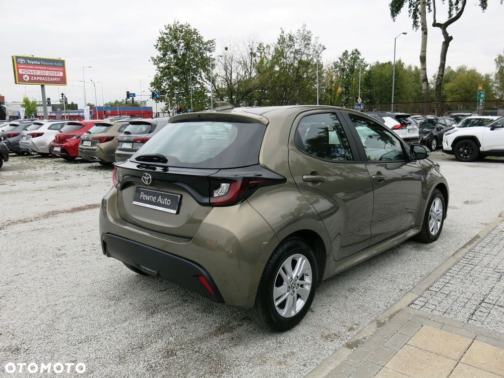 Toyota Yaris 1.5 Comfort - 16