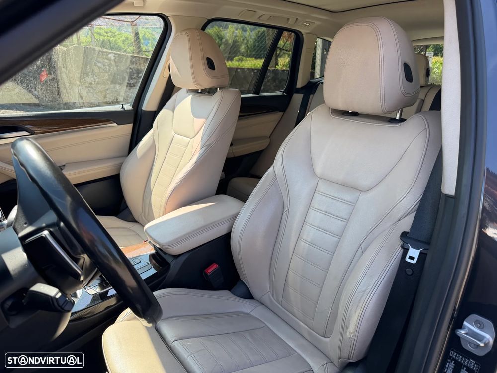 BMW X3 20 d xDrive Line Luxury - 6