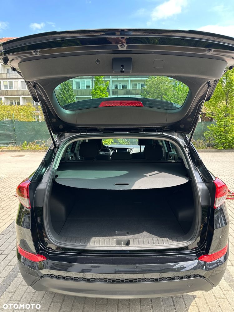 Hyundai Tucson 1.6 GDI BlueDrive GO 2WD - 13