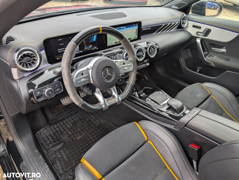 Mercedes-Benz CLA - 12