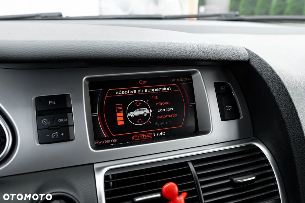 Audi Q7 3.0 TDI DPF clean quattro tiptronic - 31