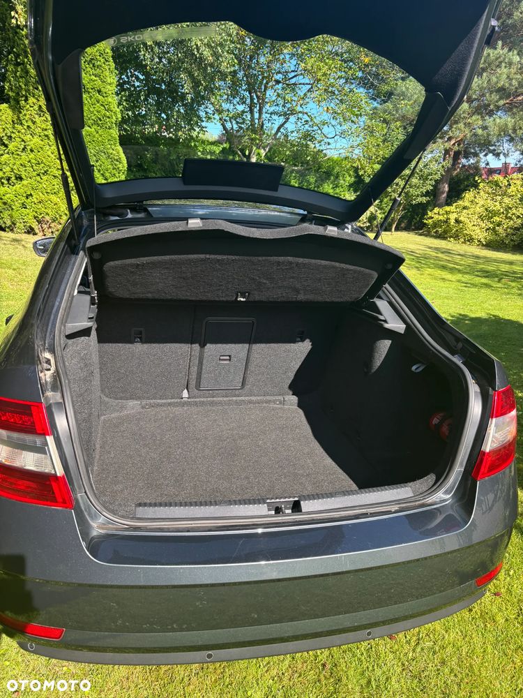 Skoda Octavia 1.4 TSI Ambition - 10