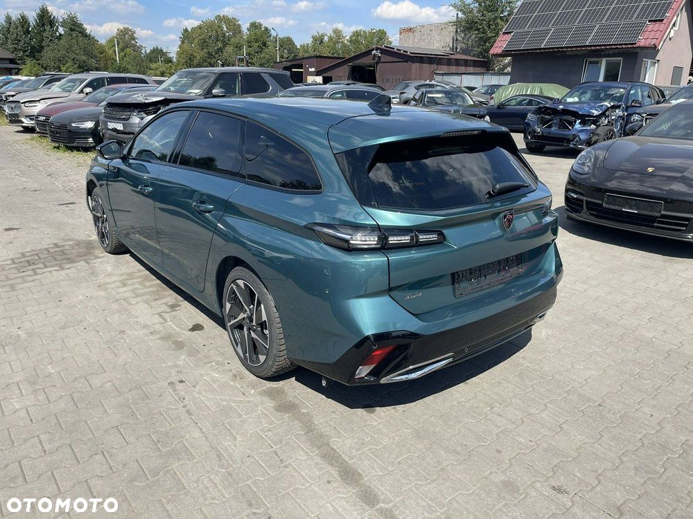 Peugeot 308 1.2 PureTech Allure Pack S&S EAT8 - 4