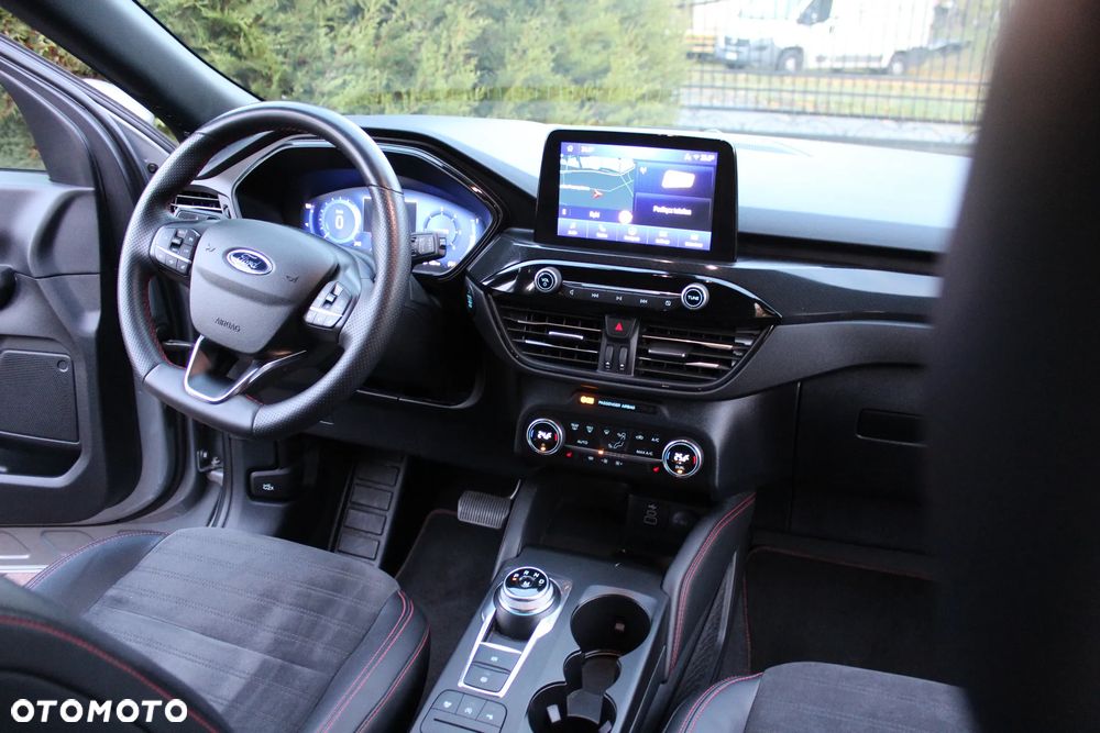 Ford Kuga - 15
