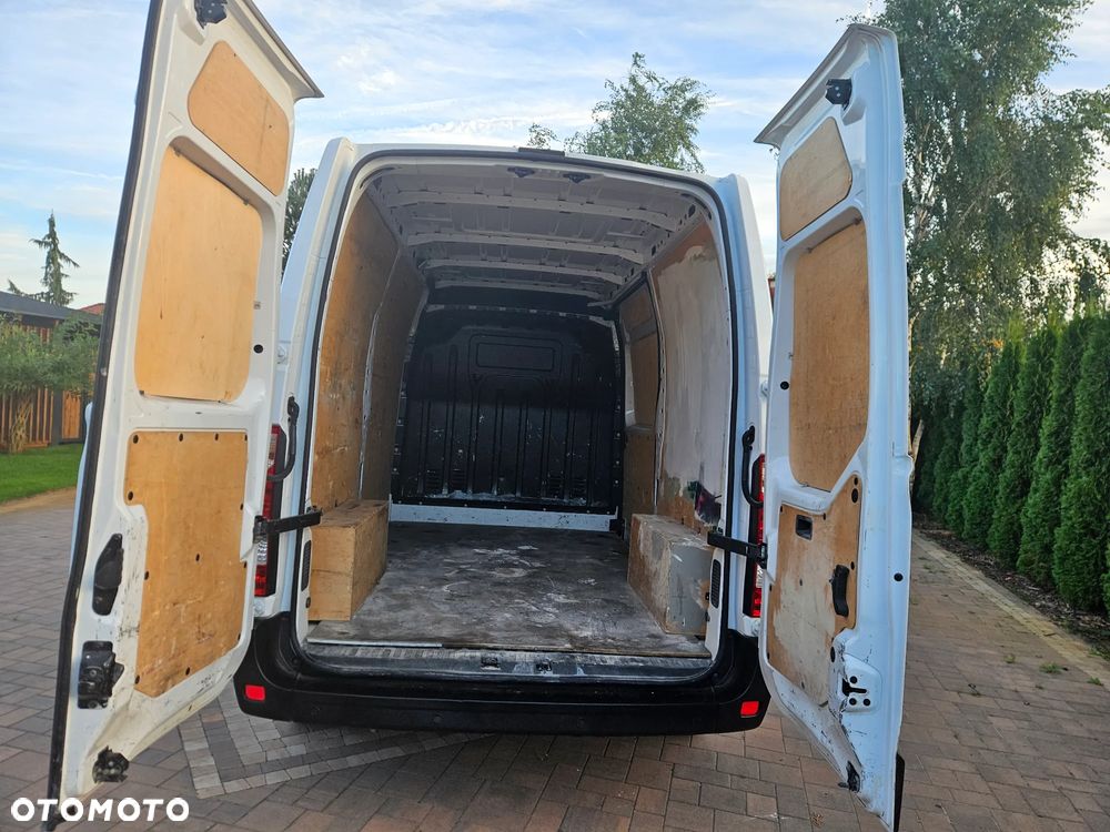 Renault Master - 10