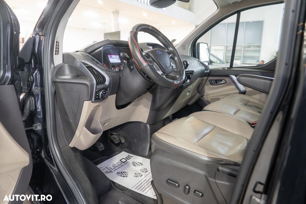 Ford Tourneo Custom 300 L1H1 VA Titanium - 16