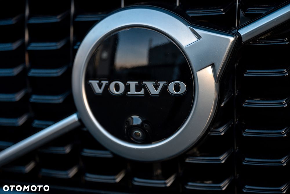 Volvo XC 90 T6 GPF AWD R-Design - 5