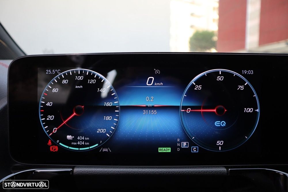 Mercedes-Benz EQA 250 AMG Line - 23