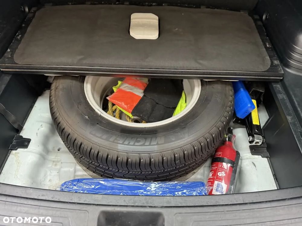 Hyundai ix35 2.0 2WD Style - 17