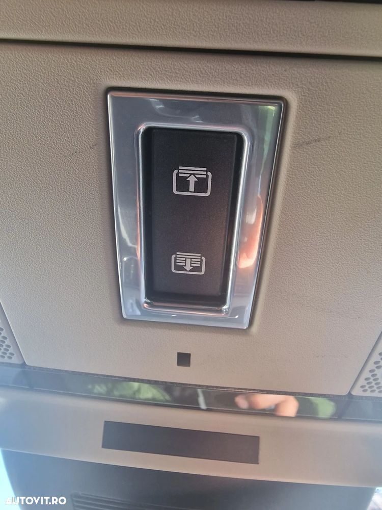 Land Rover Range Rover Evoque - 24