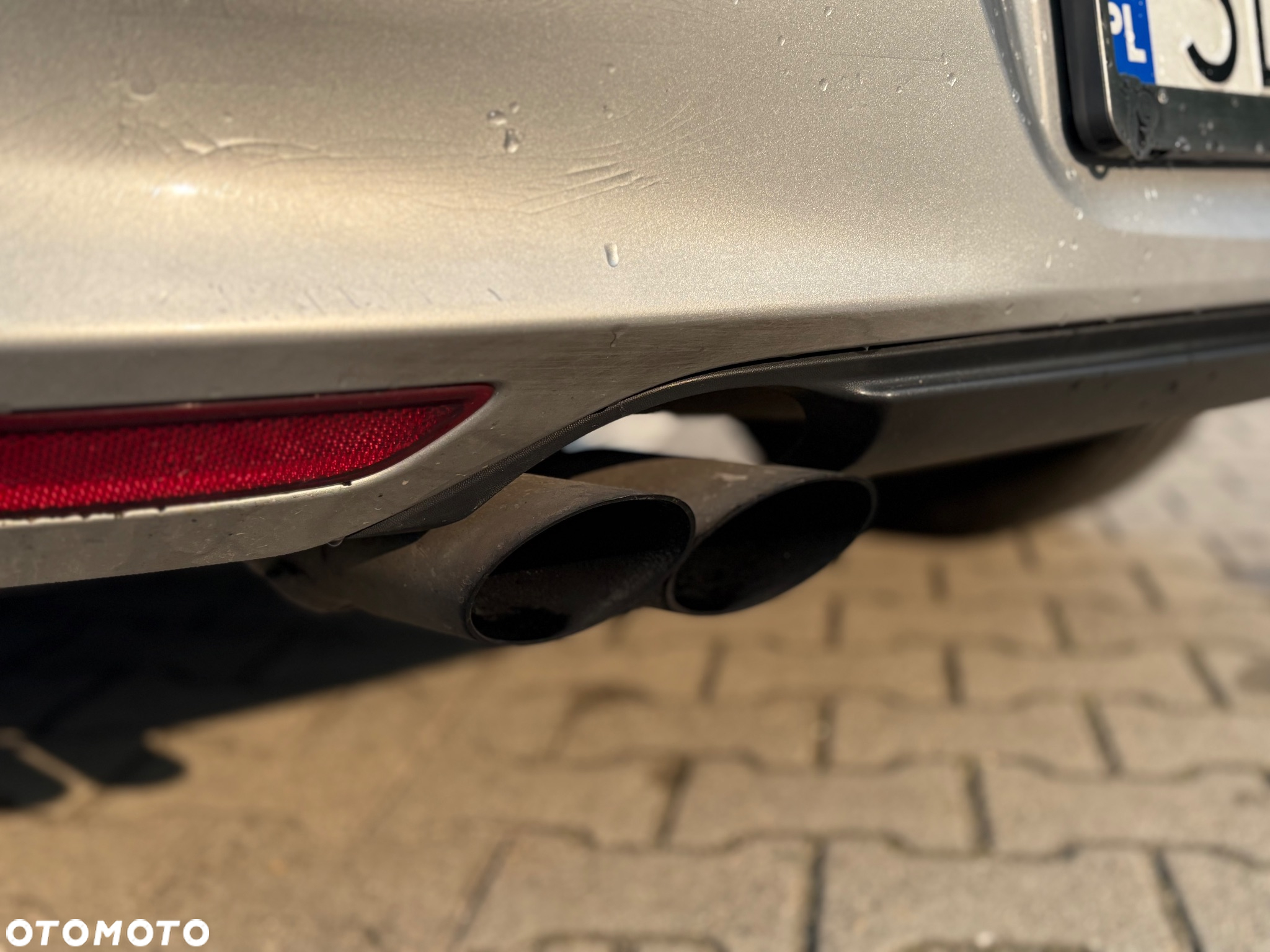 Opel Astra GTC 1.6 Sport - 12
