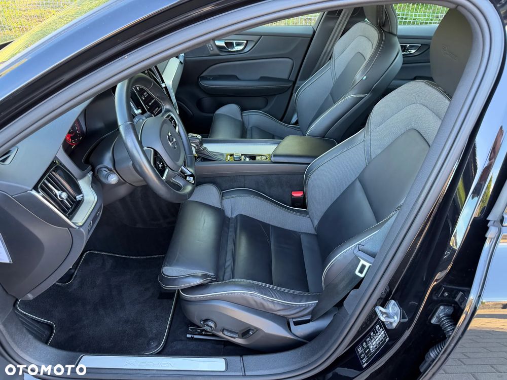 Volvo S60 T4 Geartronic RDesign - 11