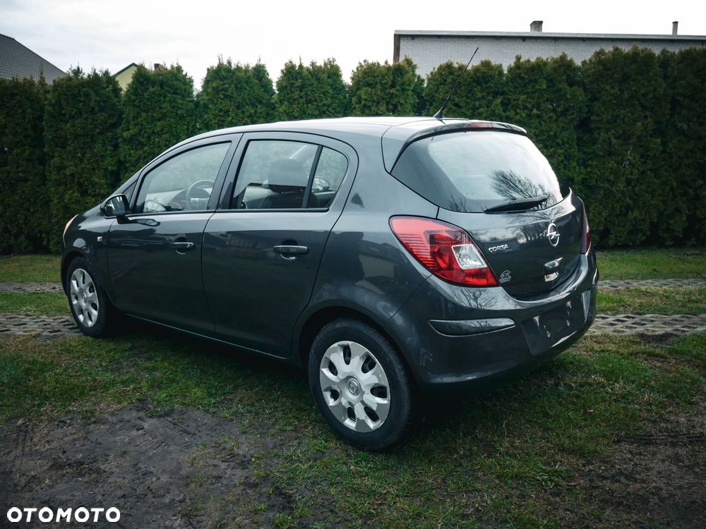 Opel Corsa 1.4 16V Energy - 8