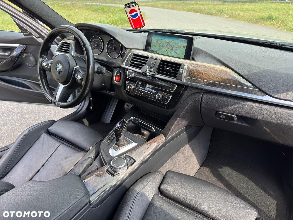 BMW Seria 3 - 23
