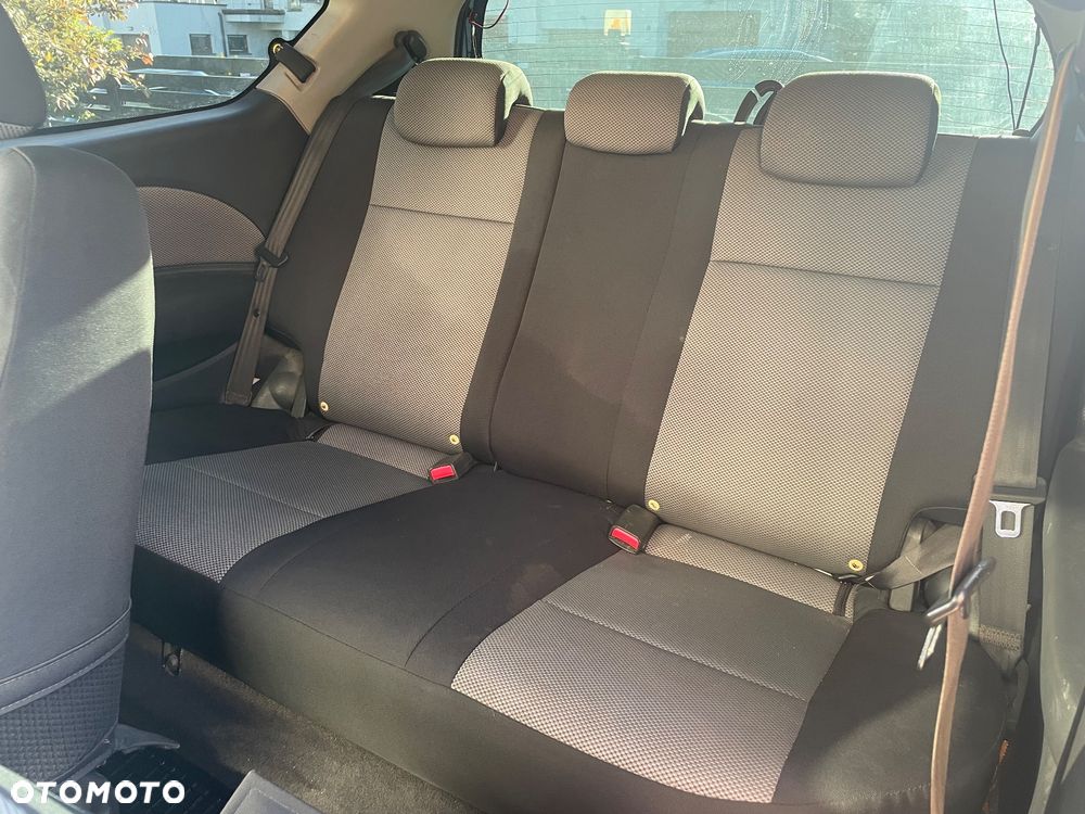 Chevrolet Aveo 1.2 - 5