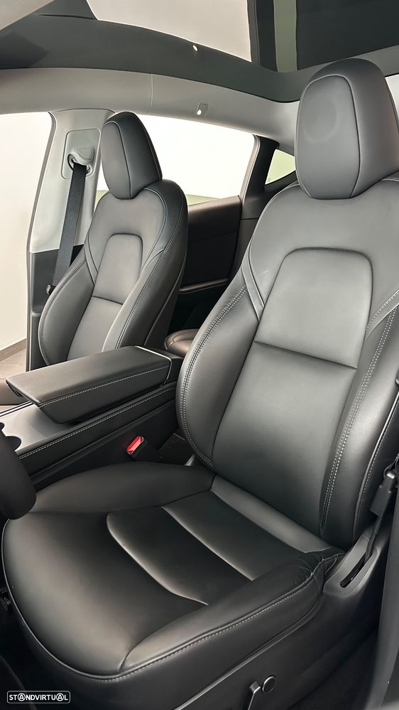 Tesla Model Y Tração Traseira - 23