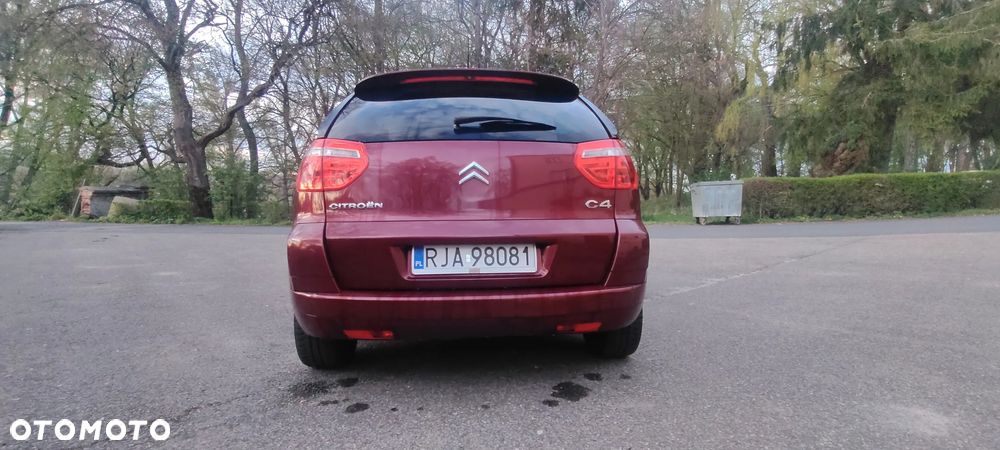 Citroën C4 - 11