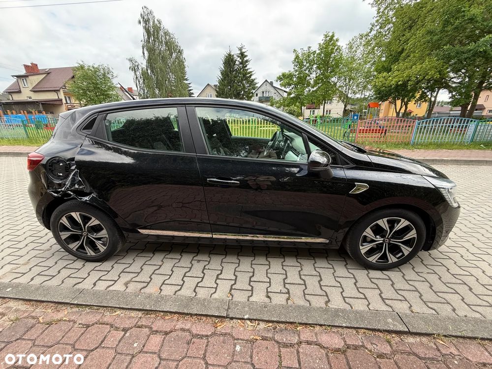 Renault Clio BLUE dCi 100 INTENS - 17