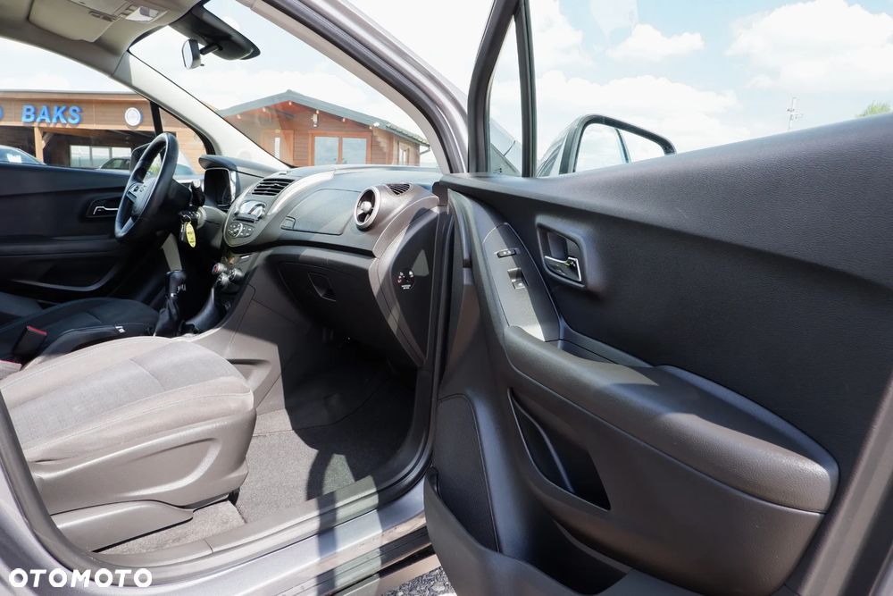 Chevrolet Trax 1.6 LS - 3