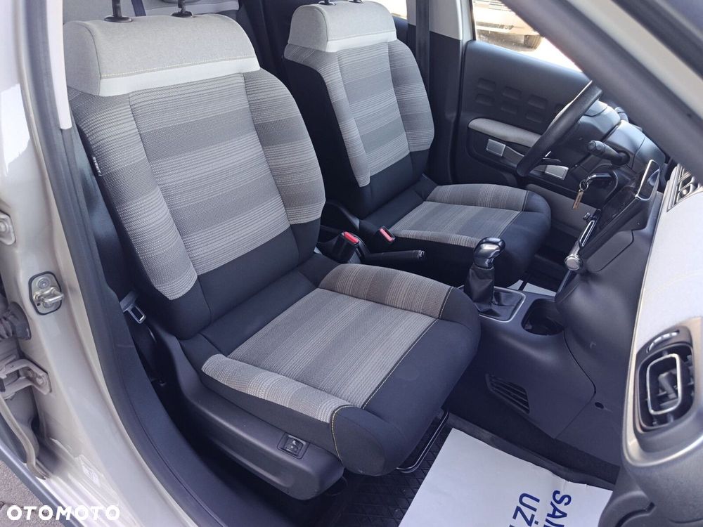 Citroën C3 1.2 PureTech Shine - 16