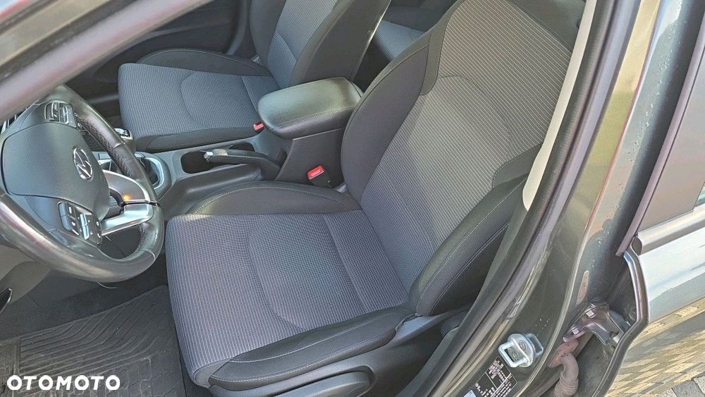 Hyundai i30 1.5 DPI Classic + - 7