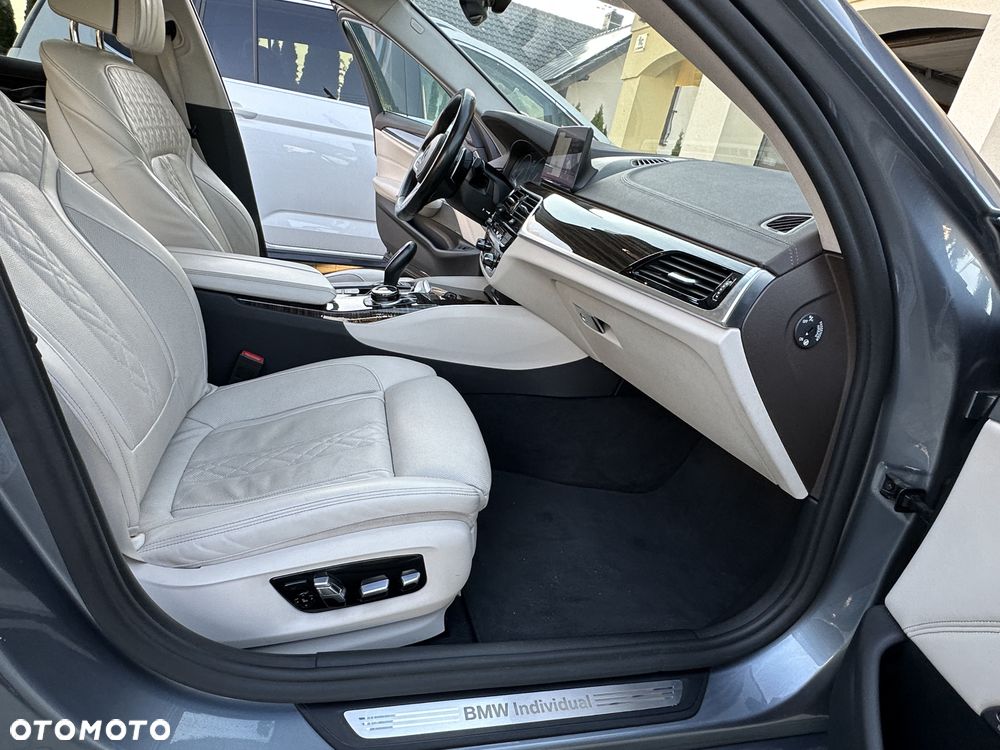 BMW Seria 5 520d xDrive Luxury Line - 30