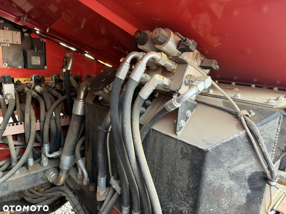 Inny Terex finlay 674 - 39