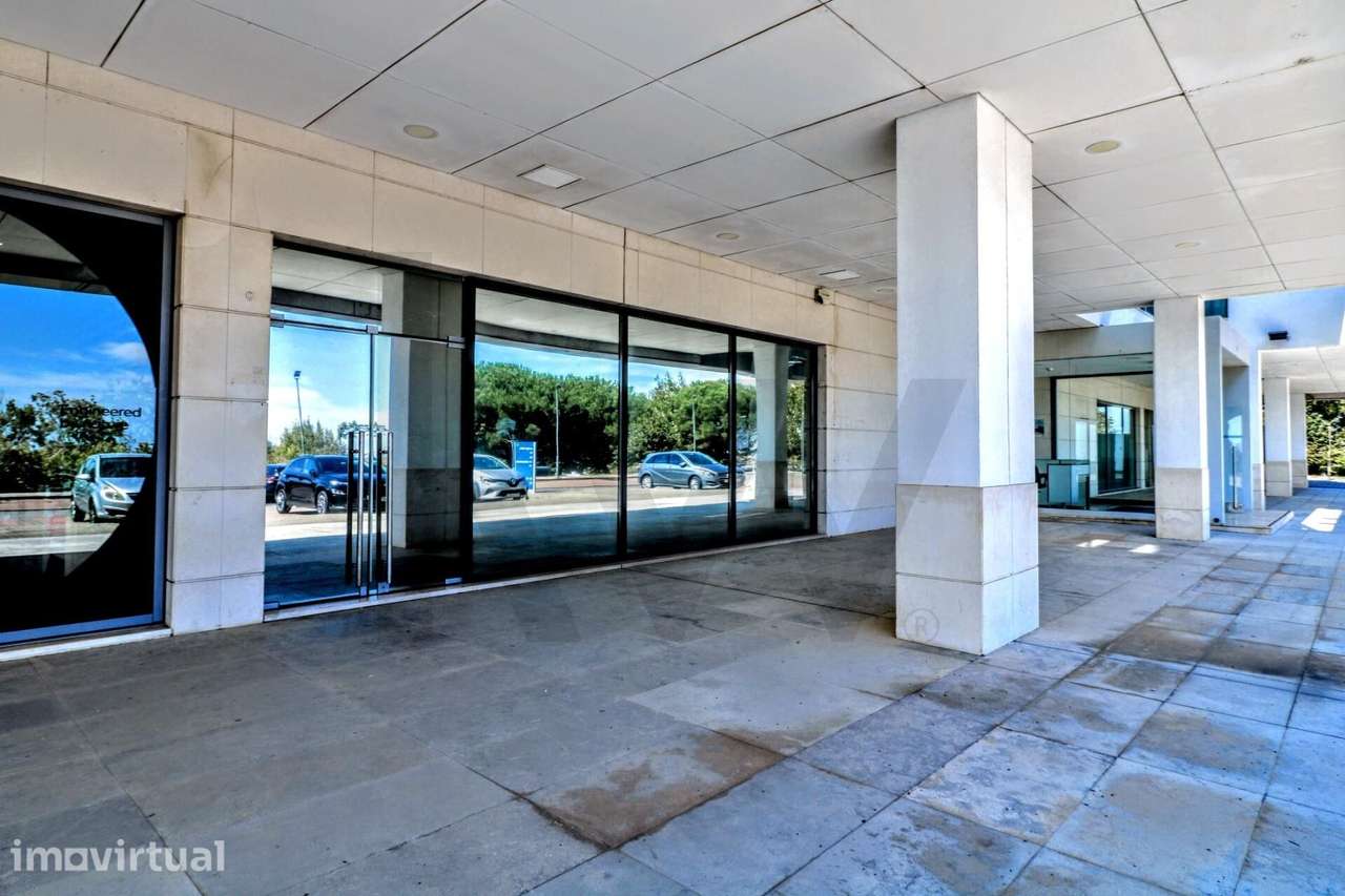 Loja Comercial de 105m2 Edifício Ciência | Investimento & Rentabilidad - Grande imagem: 4/10