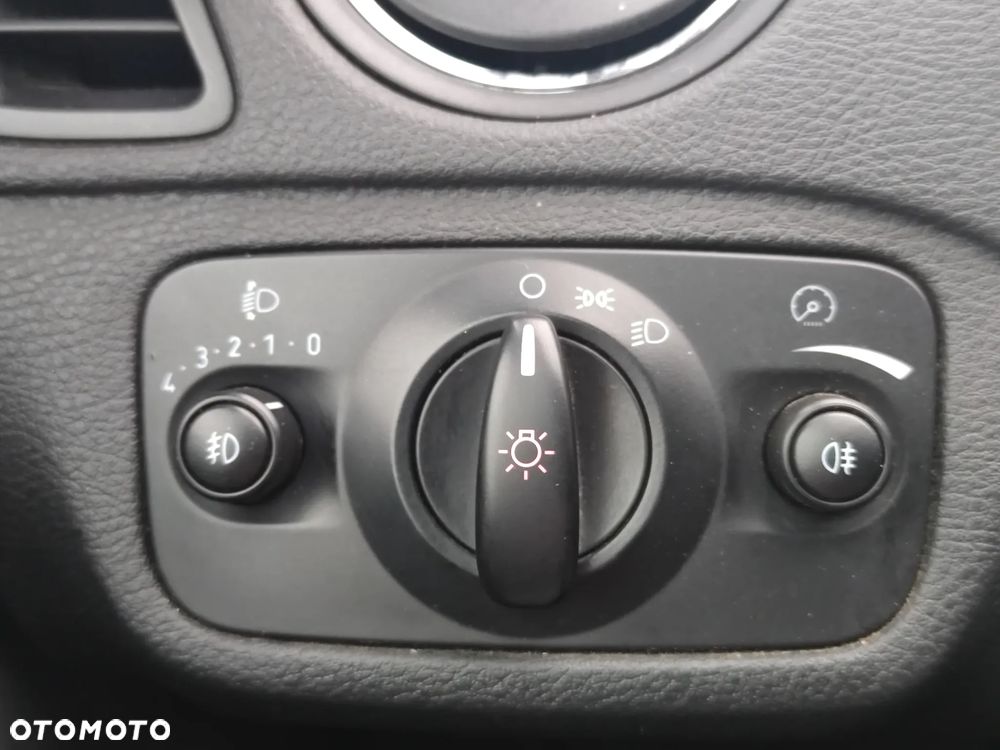 Ford S-Max 2.0 TDCi Trend - 16