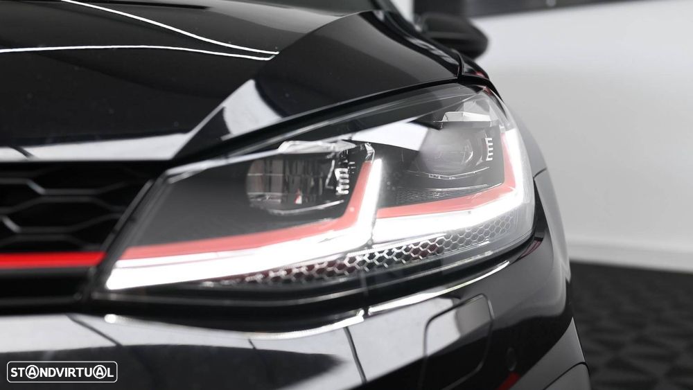 VW Golf GTI TCR 2.0 TSI OPF DSG - 25