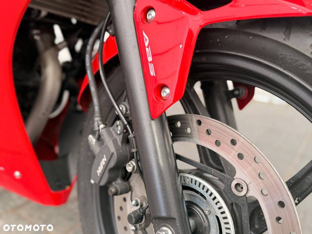 Honda CBR - 12