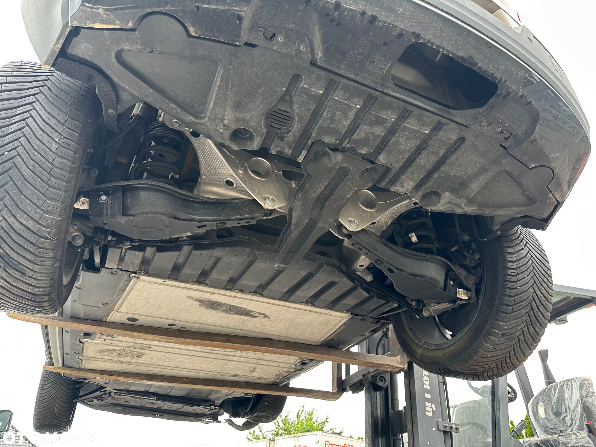 Volvo XC 40 73kWh P6 Recharge Ultimate - 6