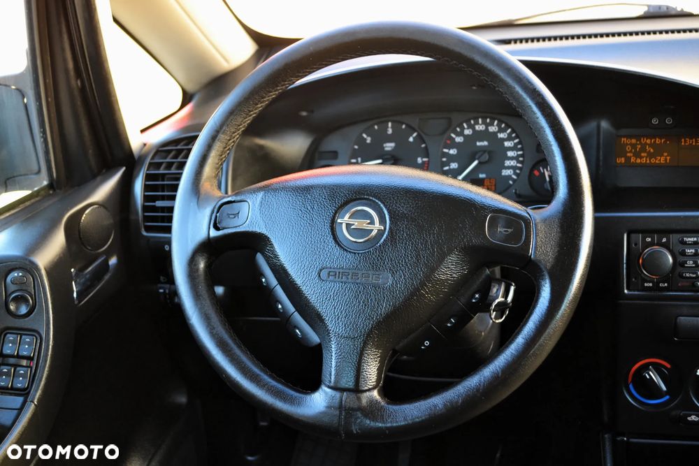 Opel Zafira 2.0 DTI Edition - 24
