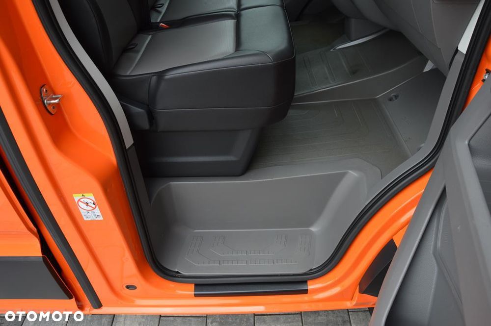 Volkswagen Crafter - 26
