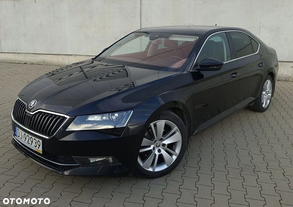 Skoda Superb 2.0 TDI Style - 1