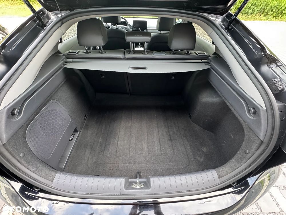 Hyundai IONIQ Hybrid Platinum - 9