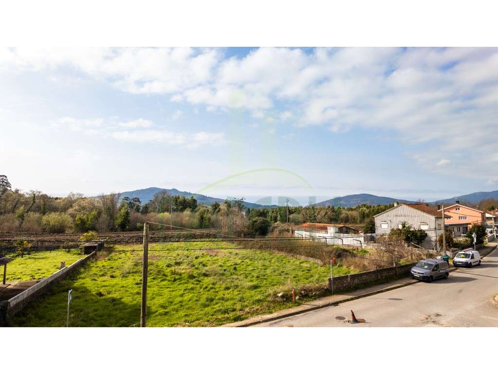 Moradia T4 de Arquitetura Moderna em construção, para venda em Seixas. - Grande imagem: 2/19