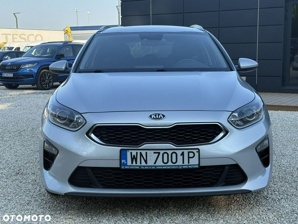 Kia Ceed - 8