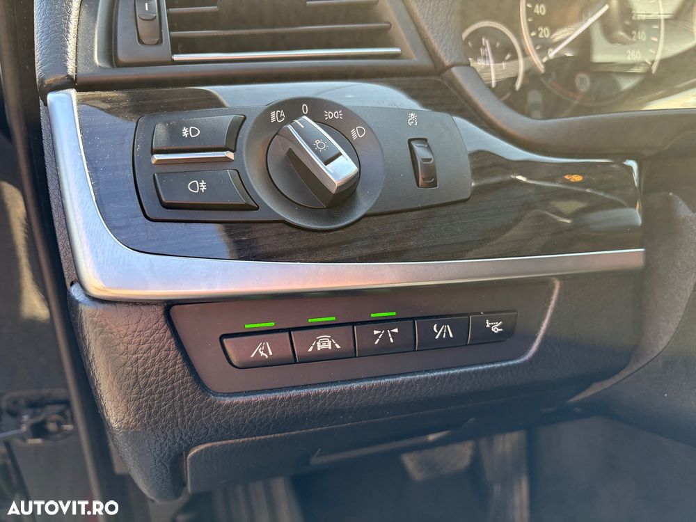 BMW Seria 5 530d xDrive AT - 6