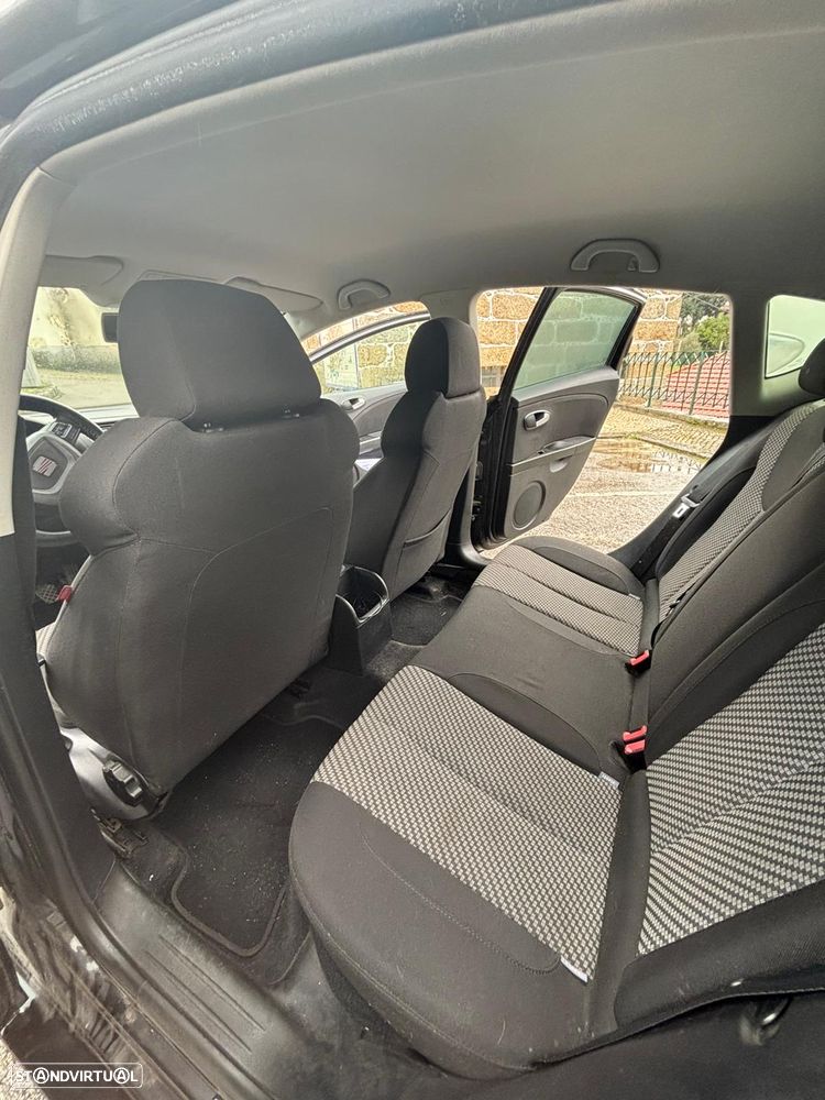 SEAT Leon 1.6 TDI Sport - 6