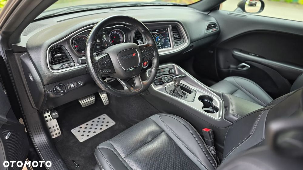 Dodge Challenger Automatik SRT 392 - 31