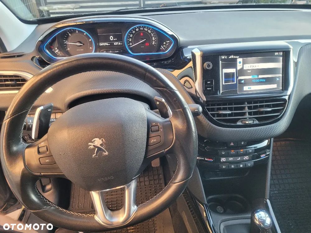 Peugeot 2008 e-HDi FAP 92 EGS6 STOP & START Allure - 10